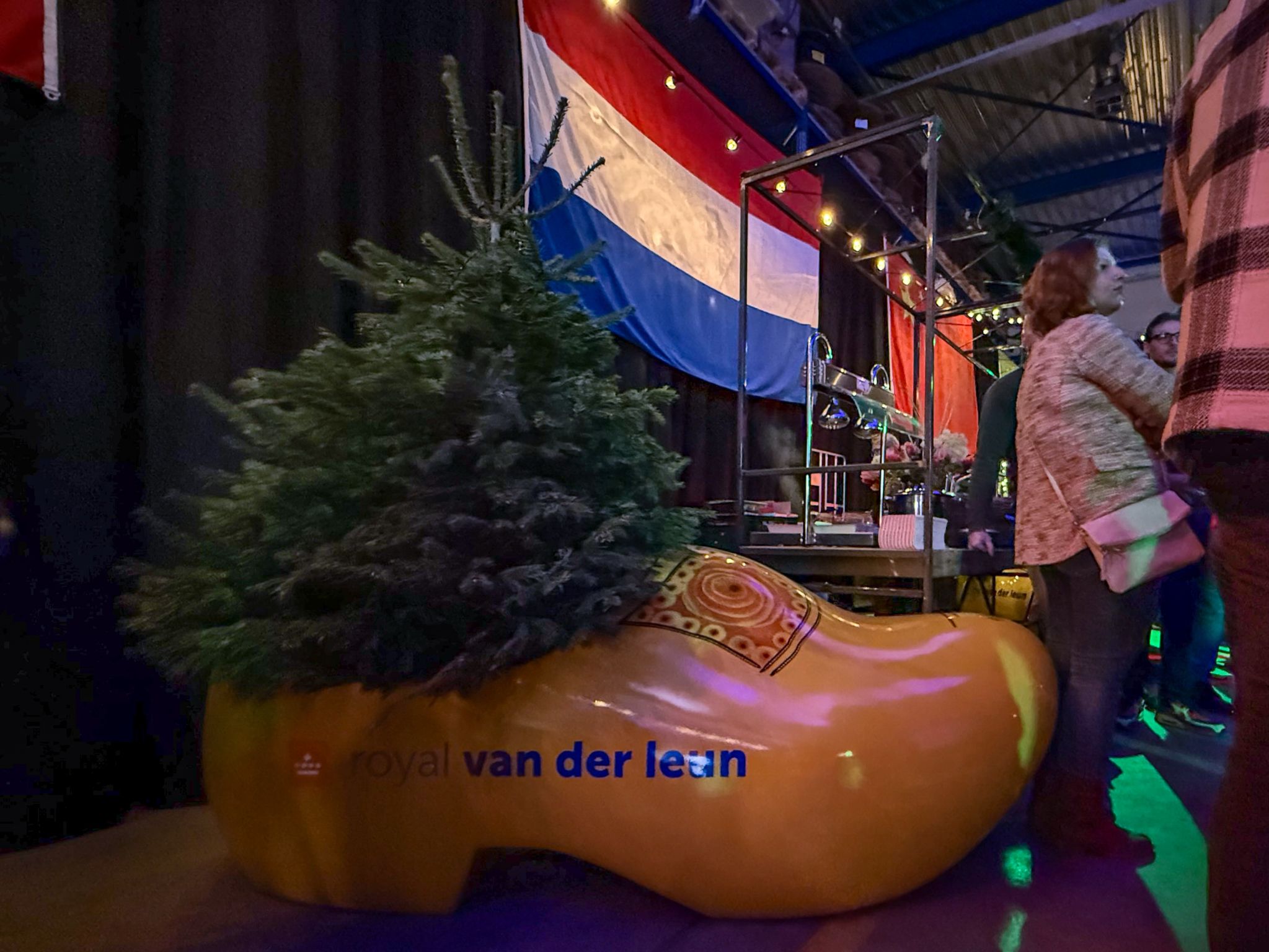 royal-van-der-leun-kerstfeest-christmas-party-happy-new-year-2-